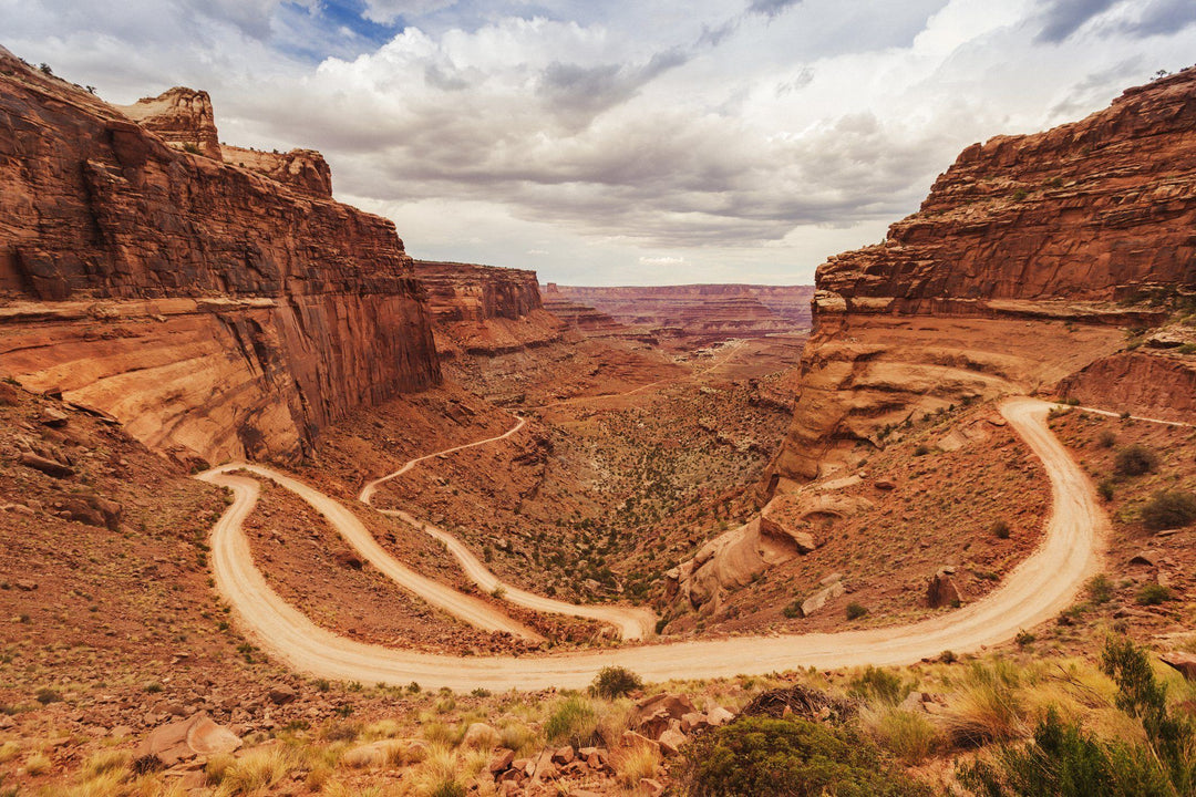 windy trails at porcupine rim utah